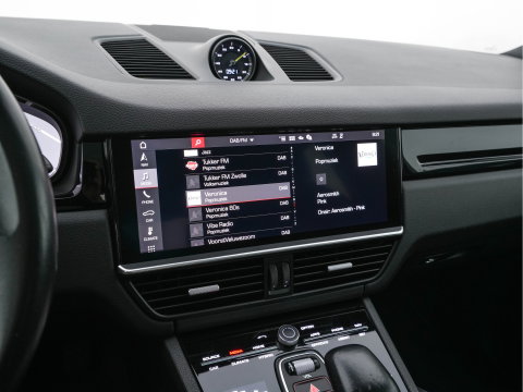 Porsche Cayenne Coupé 3.0 E-Hybrid (Plug-in) (INCL.BTW) Aut. *PANO | LEATHER | FULL-LED | SPORT-CHRONO | TOP-VIEW | ADAPTIVE-CRUISE | BOSE-SOUND | DAB+ | NAVI-FULLMAP | COMFORT-SEATS | SHIFT-PADDLES | KEYLESS | ECC | PDC | 20''ALU*