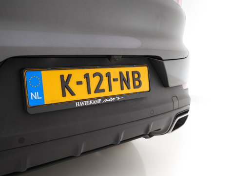 Porsche Cayenne Coupé 3.0 E-Hybrid (Plug-in) (INCL.BTW) Aut. *PANO | LEATHER | FULL-LED | SPORT-CHRONO | TOP-VIEW | ADAPTIVE-CRUISE | BOSE-SOUND | DAB+ | NAVI-FULLMAP | COMFORT-SEATS | SHIFT-PADDLES | KEYLESS | ECC | PDC | 20''ALU*