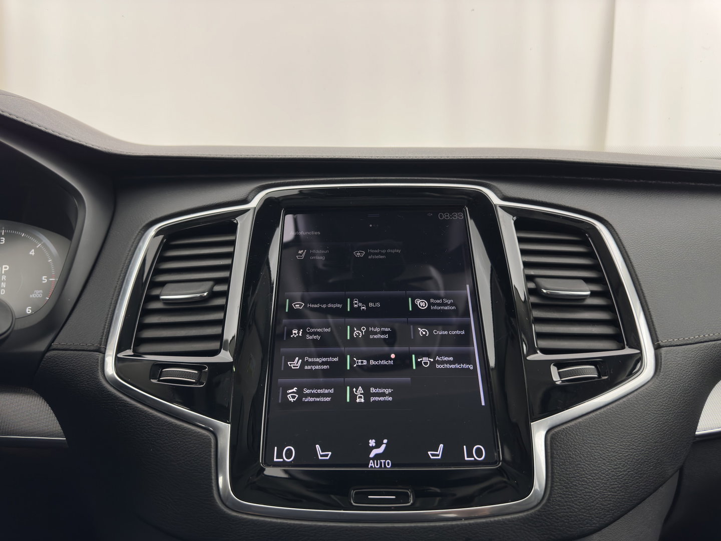 Volvo XC90 2.0 D5 AWD Inscription [7-Pers.] Aut. *PANO | HEAD-UP | LEATHER | FULL-LED | MEMORY-PACK | BLINDSPOT | KEYLESS | DIGI-COCKPIT | CAMERA | NAVI-FULLMAP | HEATED-CONTOURSEATS | TOWBAR | 21''ALU*