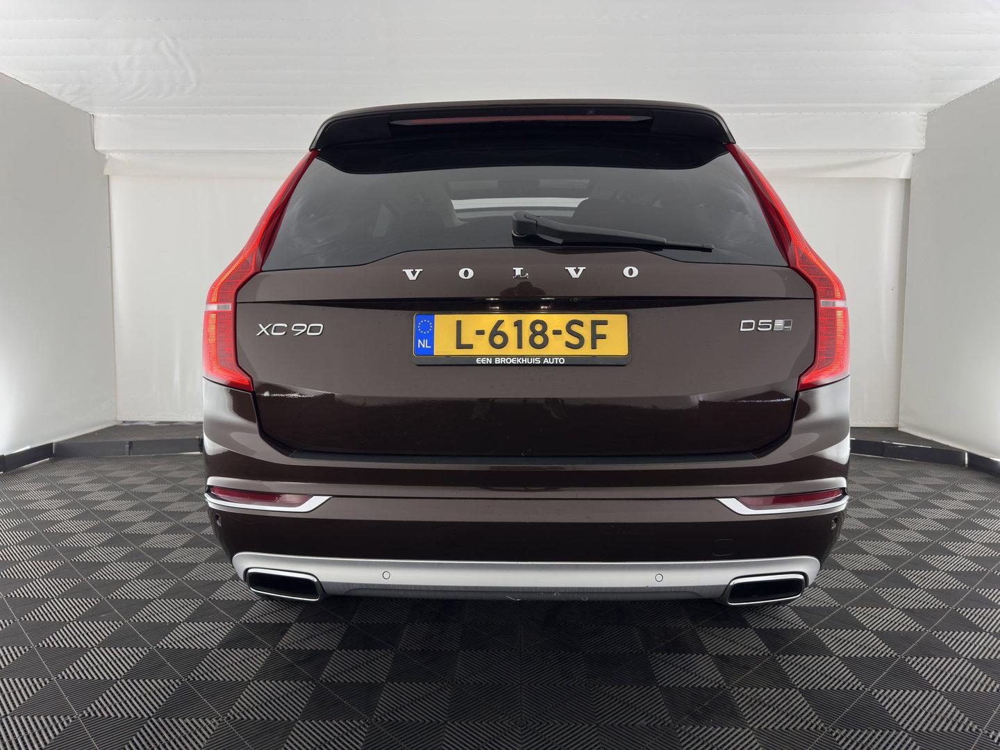 Volvo XC90 2.0 D5 AWD Inscription [7-Pers.] Aut. *PANO | HEAD-UP | LEATHER | FULL-LED | MEMORY-PACK | BLINDSPOT | KEYLESS | DIGI-COCKPIT | CAMERA | NAVI-FULLMAP | HEATED-CONTOURSEATS | TOWBAR | 21''ALU*