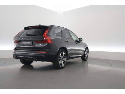Volvo XC60 2.0 T6 Plug-in hybrid AWD Plus Dark | Pano-dak | Adap. Cruise | H&K Audio | 4x stoel + stuurverwarming |