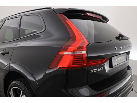 Volvo XC60 2.0 T6 Plug-in hybrid AWD Plus Dark - Luchtvering | Rijklaar! | Pano | Ventilatie | Stuur+Stoelverw. | Leder+Memory | 360*+PDC | Led | v