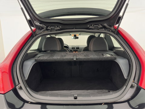 Volvo C30 1.6 D2 R-Edition *LEATHER-FABRIC | NAVI-FULLMAP | ECC | PDC | CRUISE | 17''ALU | TOWBAR*