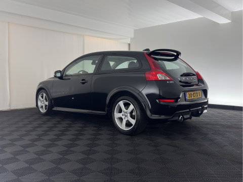 Volvo C30 1.6 D2 R-Edition *LEATHER-FABRIC | NAVI-FULLMAP | ECC | PDC | CRUISE | 17''ALU | TOWBAR*