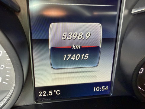 Mercedes-Benz V-Klasse 250d Lang L2H1 DC 5 persoons Edition / vaste prijs rijklaar € 36.950 ex btw / lease vanaf € 603 / leer / burmester / AMG / dubbele schuifdeur electrisch / trekhaak