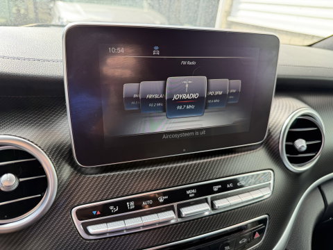 Mercedes-Benz V-Klasse 250d Lang L2H1 DC 5 persoons Edition / vaste prijs rijklaar € 36.950 ex btw / lease vanaf € 603 / leer / burmester / AMG / dubbele schuifdeur electrisch / trekhaak