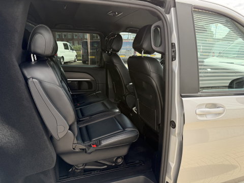 Mercedes-Benz V-Klasse 250d Lang L2H1 DC 5 persoons Edition / vaste prijs rijklaar € 36.950 ex btw / lease vanaf € 603 / leer / burmester / AMG / dubbele schuifdeur electrisch / trekhaak