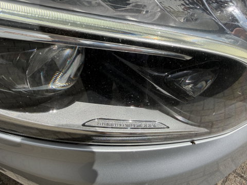 Mercedes-Benz V-Klasse 250d Lang L2H1 DC 5 persoons Edition / vaste prijs rijklaar € 36.950 ex btw / lease vanaf € 603 / leer / burmester / AMG / dubbele schuifdeur electrisch / trekhaak