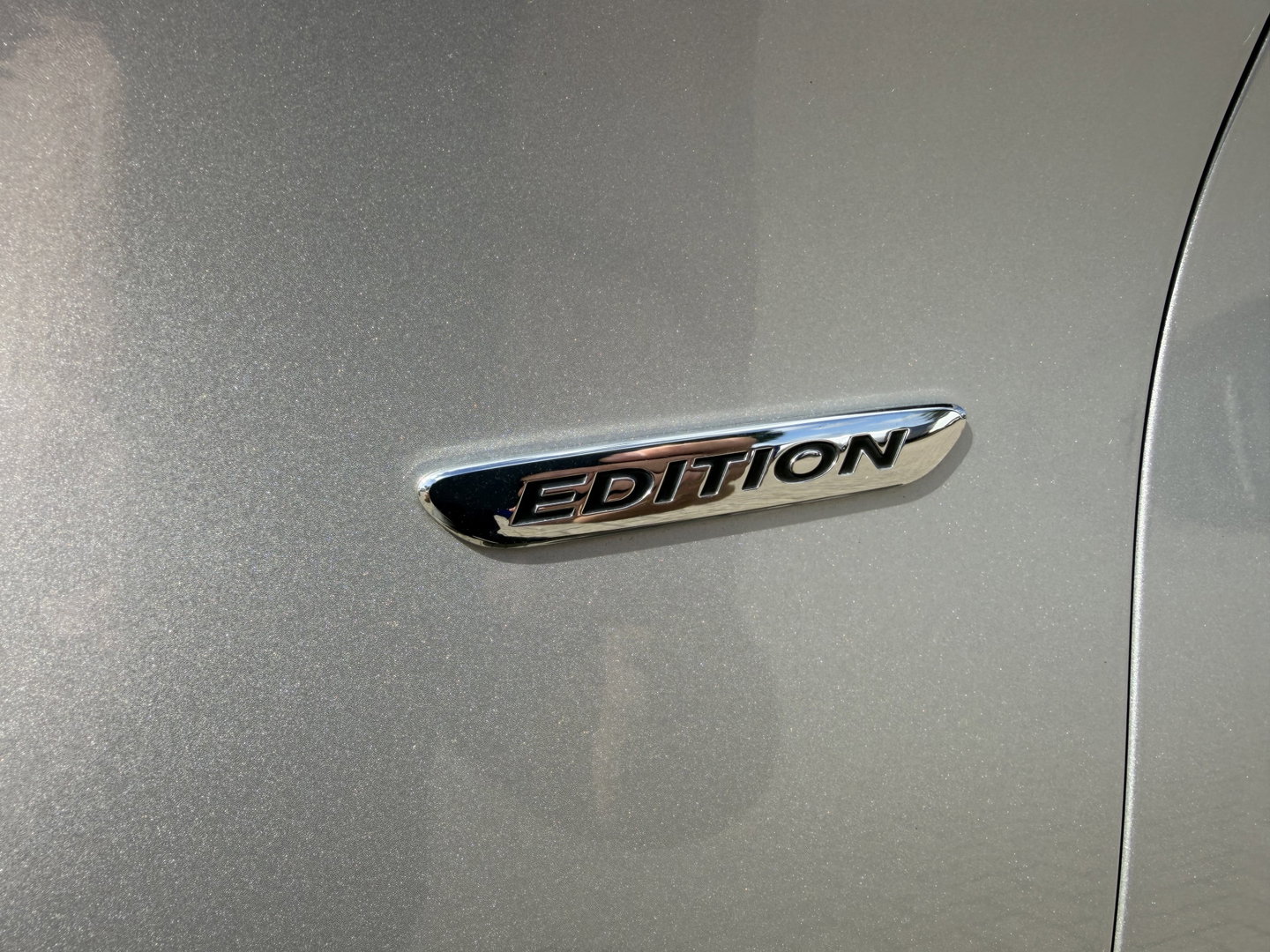 Mercedes-Benz V-Klasse 250d Lang L2H1 DC 5 persoons Edition / vaste prijs rijklaar € 36.950 ex btw / lease vanaf € 603 / leer / burmester / AMG / dubbele schuifdeur electrisch / trekhaak