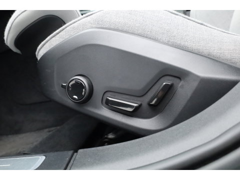 Volvo V90 2.0 T6 Plug-in hybrid AWD Ultimate Dark | Long Range | Pano | 360 camera | Blis | ACC | H&K Audio | Mem Stoelen |