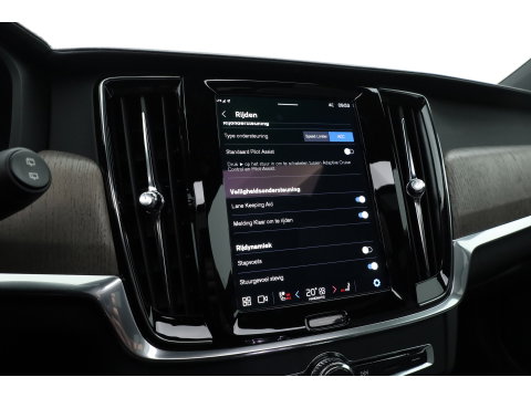 Volvo V90 2.0 T6 Plug-in hybrid AWD Ultimate Dark | Long Range | Pano | 360 camera | Blis | ACC | H&K Audio | Mem Stoelen |