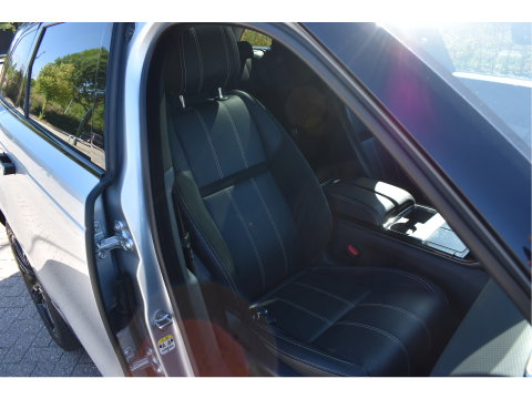 Land Rover Range Rover Velar 2.0 P250 Turbo AWD R-Dynamic S Driver Pack | Pano.dak | Afn.trekhaak | Camera | Keyless | Elekt.stoelen | Adapt.CC | Stoelverwarming | Full LED