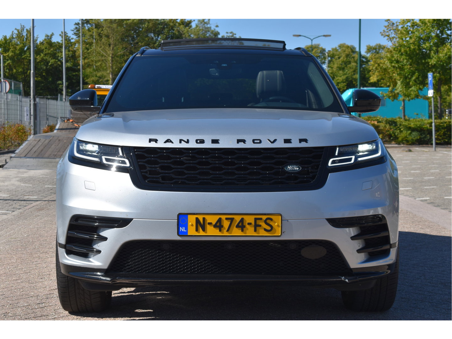 Land Rover Range Rover Velar 2.0 P250 Turbo AWD R-Dynamic S Driver Pack | Pano.dak | Afn.trekhaak | Camera | Keyless | Elekt.stoelen | Adapt.CC | Stoelverwarming | Full LED