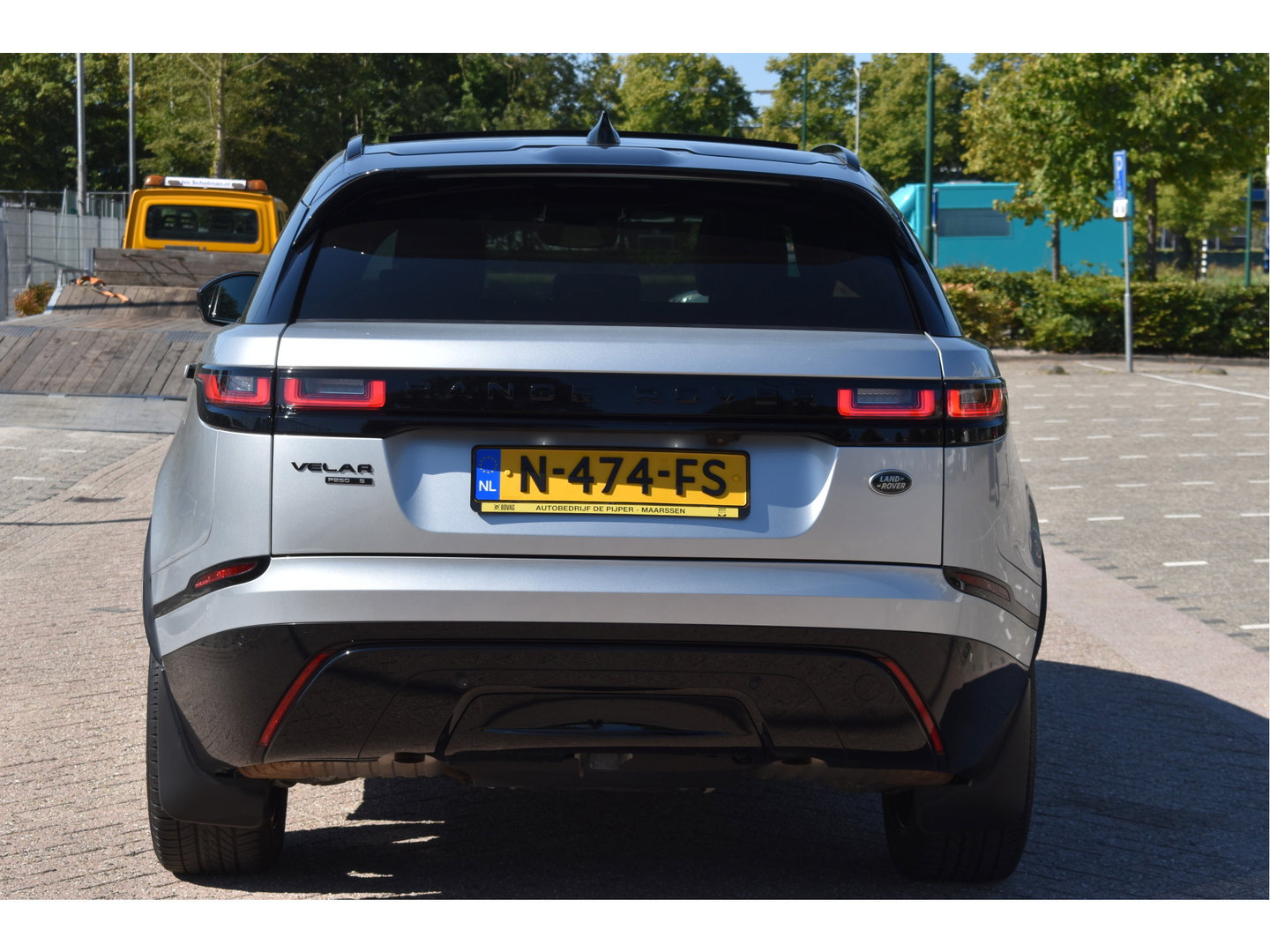 Land Rover Range Rover Velar 2.0 P250 Turbo AWD R-Dynamic S Driver Pack | Pano.dak | Afn.trekhaak | Camera | Keyless | Elekt.stoelen | Adapt.CC | Stoelverwarming | Full LED