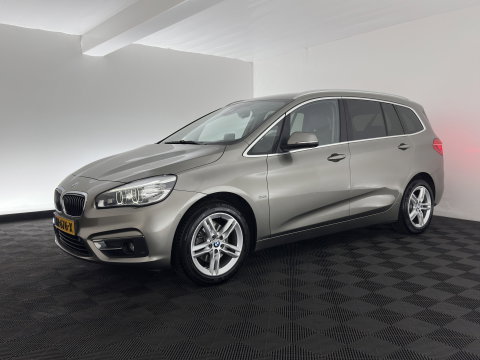 BMW 2 Serie Gran Tourer 216d [7-Pers.] High Executive (INCL.BTW) Aut. *HEAD-UP | ADAPTIVE-CRUISE | LEATHER | FULL-LED | HIFI-SOUND | KEYLESS | NAVI-FULLMAP | HEATED-SPORTSEATS | PRIVACY-GLASS | ECC | PDC | 17''ALU | TOWBAR*