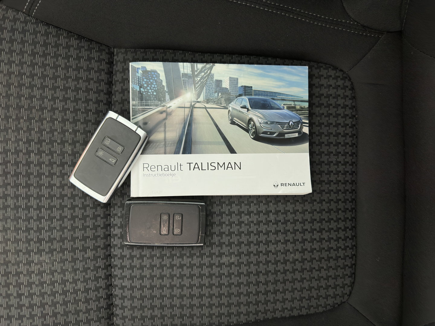 Renault Talisman Estate 1.5 dCi Zen *NAVI-FULLMAP | COMFORT-SEATS | ECC | PDC | CRUISE | 17''ALU | TOWBAR*