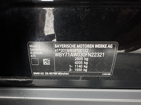BMW i4 eDrive40 High Executive 84 kWh [3-Fase-11kW] {SoH-98%} (INCL.BTW) *PANO | HEAD-UP | LEATHER | LASER-LED | HARMAN/KARDON | HEATED-SPORTSEATS | WIDESCREEN-DIGI-COCKPIT | CAMERA | DAB+ | PRIVACY-GLASS | NAVI-FULLMAP | ECC | PDC | 18''ALU*