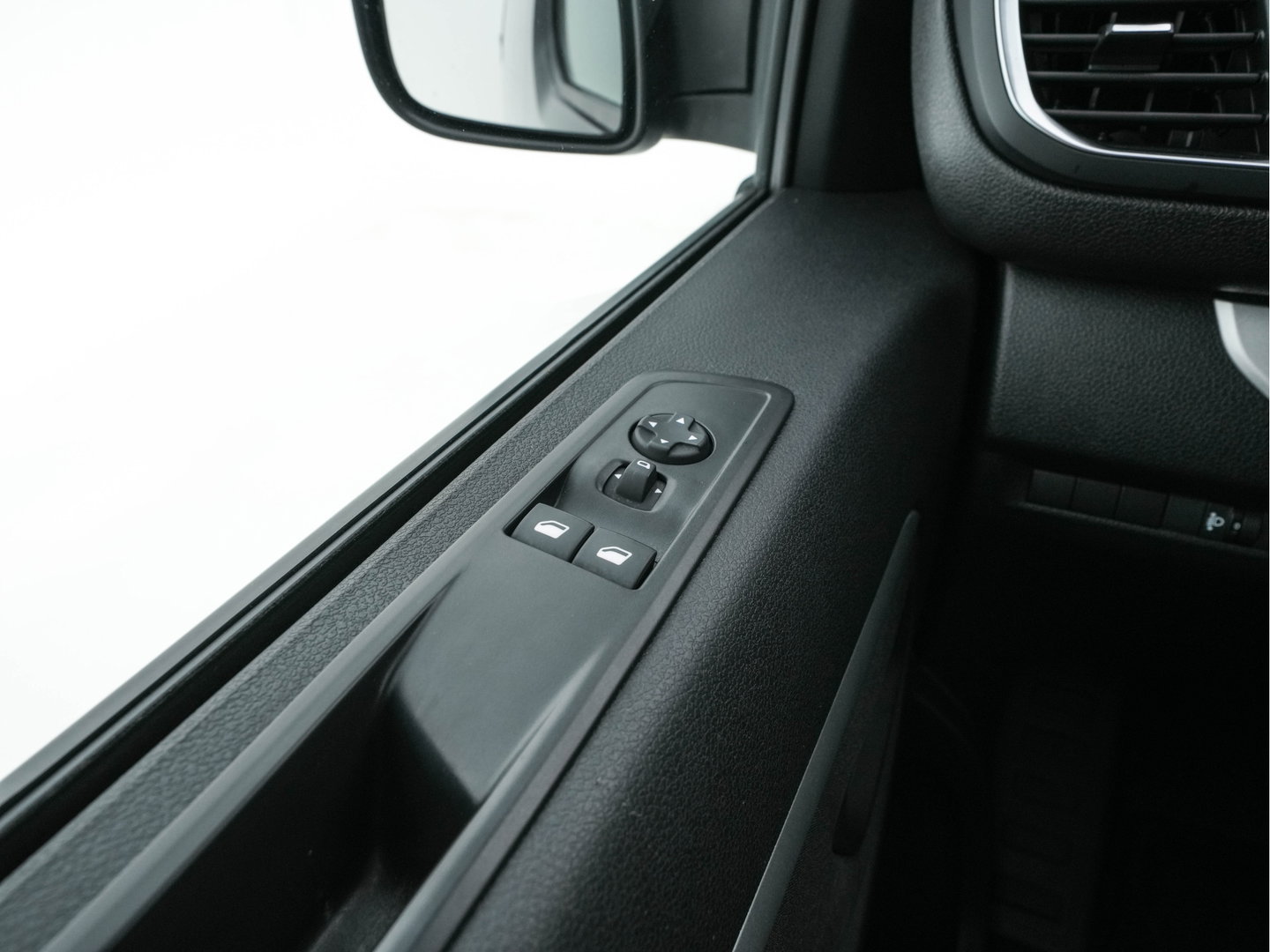 Opel Vivaro Electric Edition M L2/H1 50 kWh 3-Pers [ 3-Fase-11kw] Aut. *DIGI-COCKPIT | AIRCO | PDC | CRUISE | CCS-FASTLOADER*
