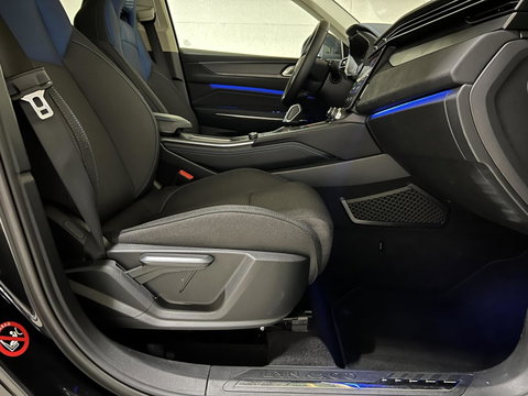 Lynk & Co 01 1.5 Plug-in Black Edition Sfeerver. CarPlay 360°