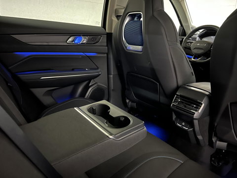 Lynk & Co 01 1.5 Plug-in Black Edition Sfeerver. CarPlay 360°