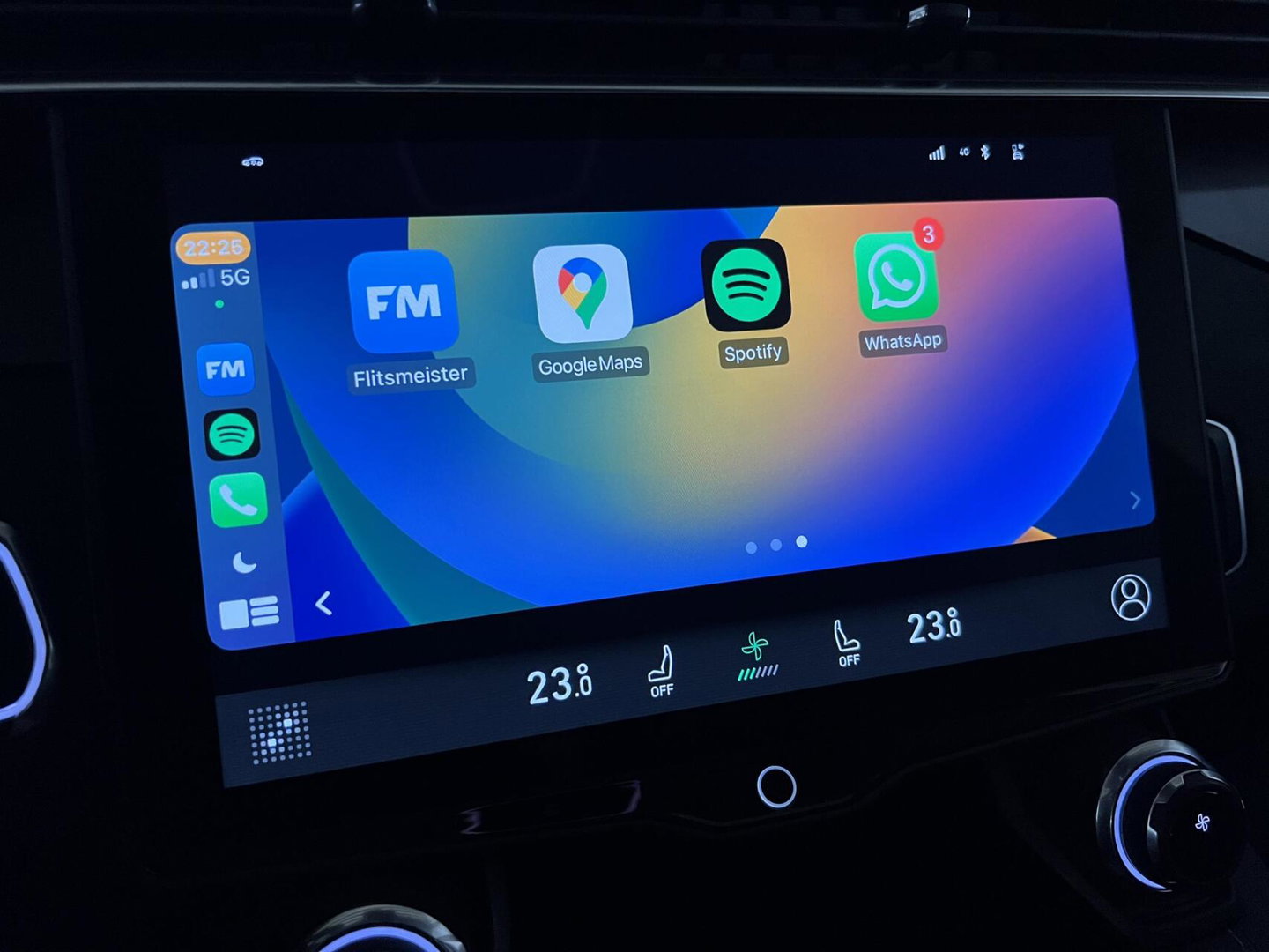 Lynk & Co 01 1.5 Plug-in Black Edition Sfeerver. CarPlay 360°