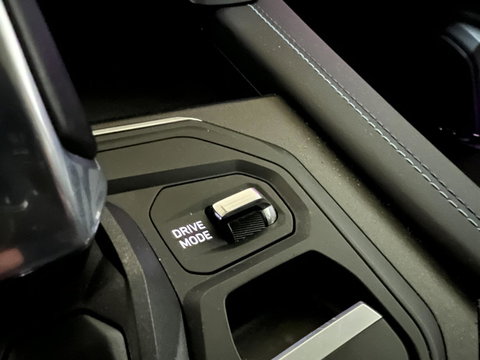 Lynk & Co 01 1.5 Plug-in Black Edition Sfeerver. CarPlay 360°