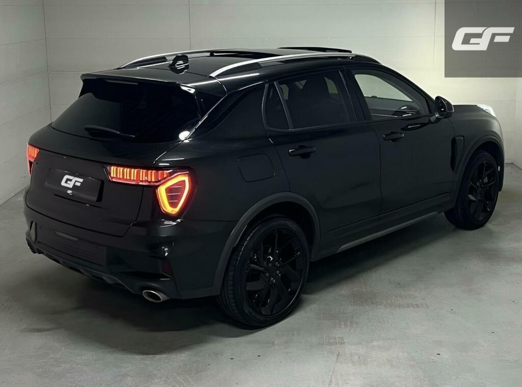 Lynk & Co 01 1.5 Plug-in Black Edition Sfeerver. CarPlay 360°