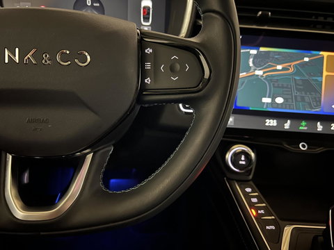Lynk & Co 01 1.5 Plug-in Black Edition Sfeerver. CarPlay 360°