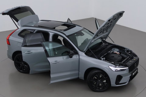 Volvo XC60 T6 Plug-in hybrid Plus Black Edition | ACC | Bowers&Wilkins | Panoramadak | Trekhaak | 360° Camera | Massage+Ventilatie | Head-Up | 21 Inch