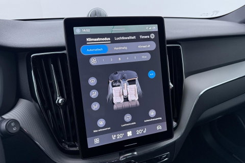 Volvo XC60 T6 Plug-in hybrid Plus Black Edition | ACC | Bowers&Wilkins | Panoramadak | Trekhaak | 360° Camera | Massage+Ventilatie | Head-Up | 21 Inch
