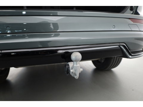 Volvo XC60 2.0 T6 Plug-in hybrid AWD Plus Dark | MY26 Facelift | Forest Lake Black Pack | Pano | 360 Cam. | Trekhaak |