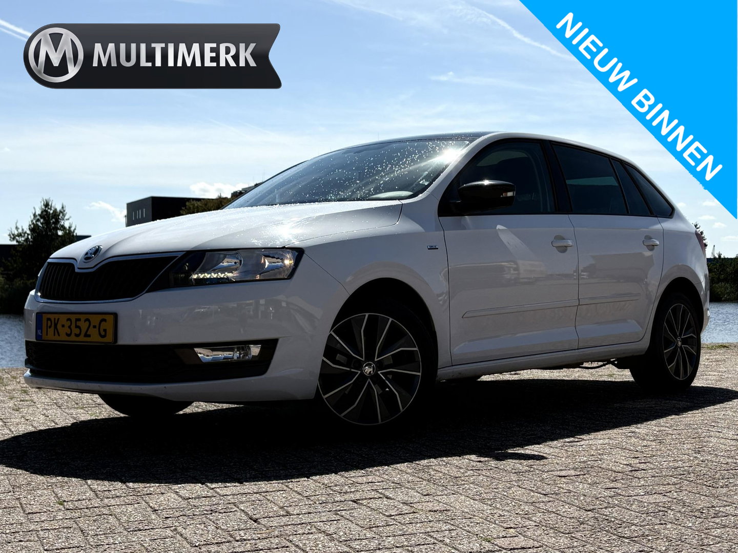 Škoda Rapid Spaceback 1.0 TSI Greentech Drive ** NET BINNENGEKOMEN | PANO | CRUISE | STOELVERWARMING | TREKHAAK