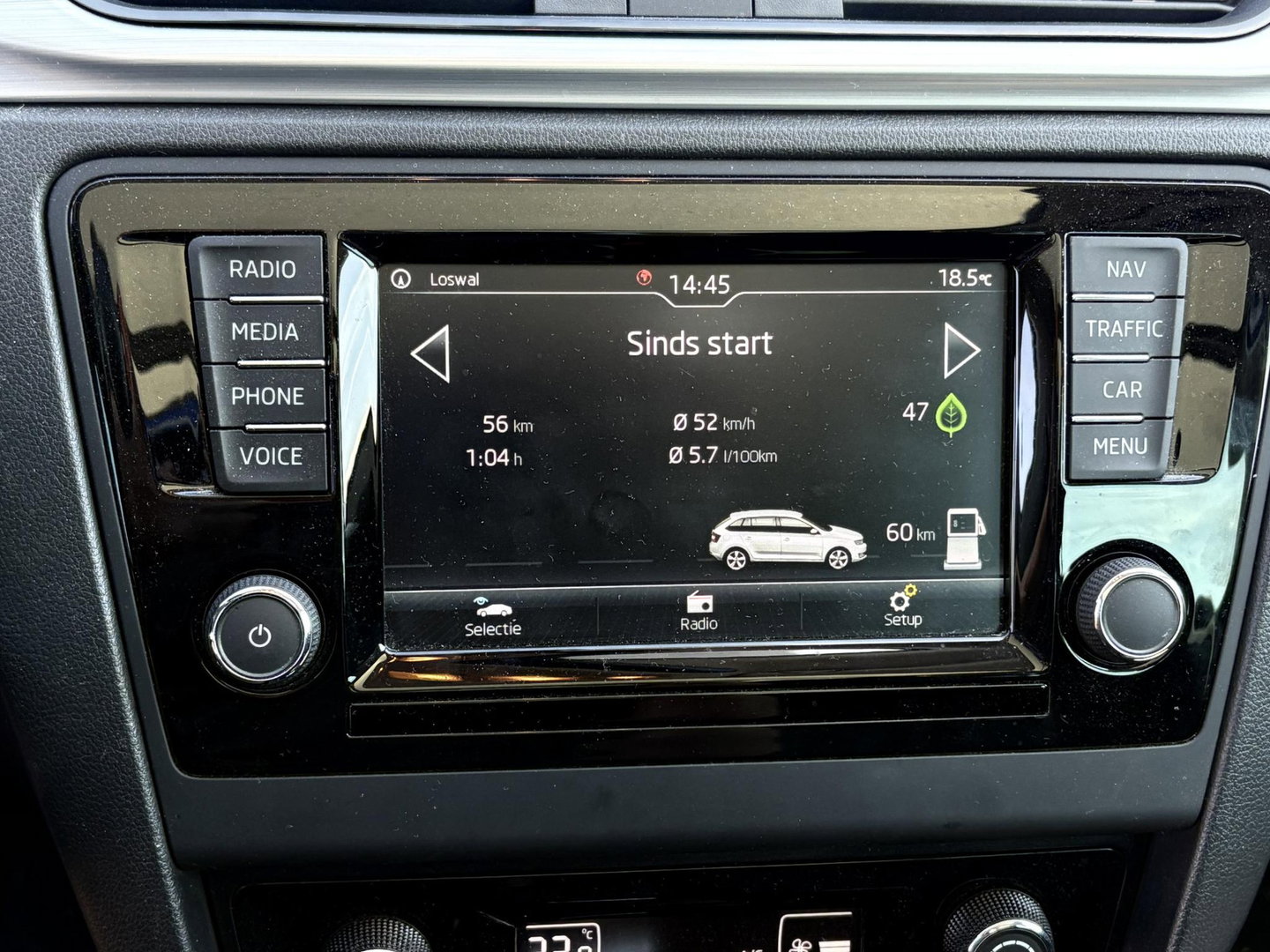 Škoda Rapid Spaceback 1.0 TSI Greentech Drive ** NET BINNENGEKOMEN | PANO | CRUISE | STOELVERWARMING | TREKHAAK