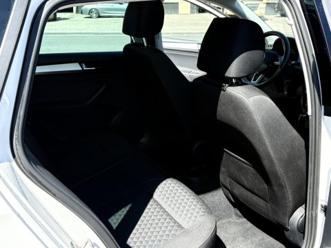Škoda Rapid Spaceback 1.0 TSI Greentech Drive ** NET BINNENGEKOMEN | PANO | CRUISE | STOELVERWARMING | TREKHAAK