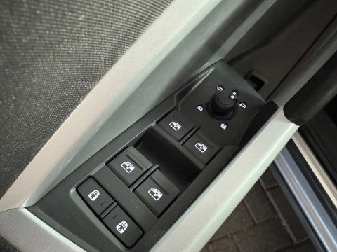 Audi Q3 35 TFSI Pro Line Pano|Camera|Stoelverwarming|Dodehoek|Keyless|ACC|Lane Assist