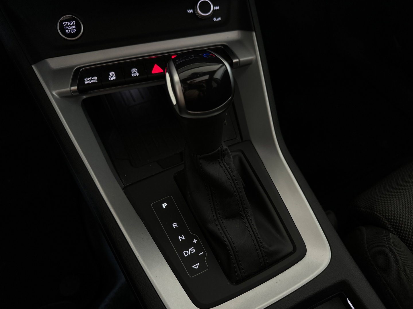 Audi Q3 35 TFSI Pro Line Pano|Camera|Stoelverwarming|Dodehoek|Keyless|ACC|Lane Assist
