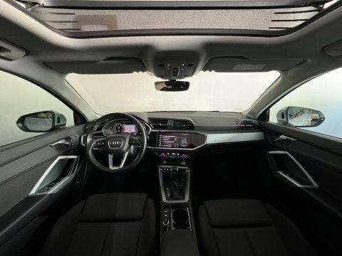 Audi Q3 35 TFSI Pro Line Pano|Camera|Stoelverwarming|Dodehoek|Keyless|ACC|Lane Assist