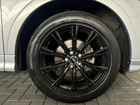 Audi Q3 35 TFSI Pro Line Pano|Camera|Stoelverwarming|Dodehoek|Keyless|ACC|Lane Assist