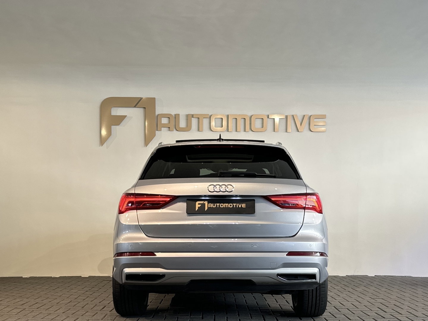 Audi Q3 35 TFSI Pro Line Pano|Camera|Stoelverwarming|Dodehoek|Keyless|ACC|Lane Assist