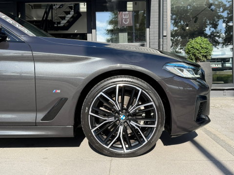 BMW 5 Serie Touring 520i High Exe M-Sport Pano|Leder|Memory|ACC|Carplay|Laser-lights|Camera