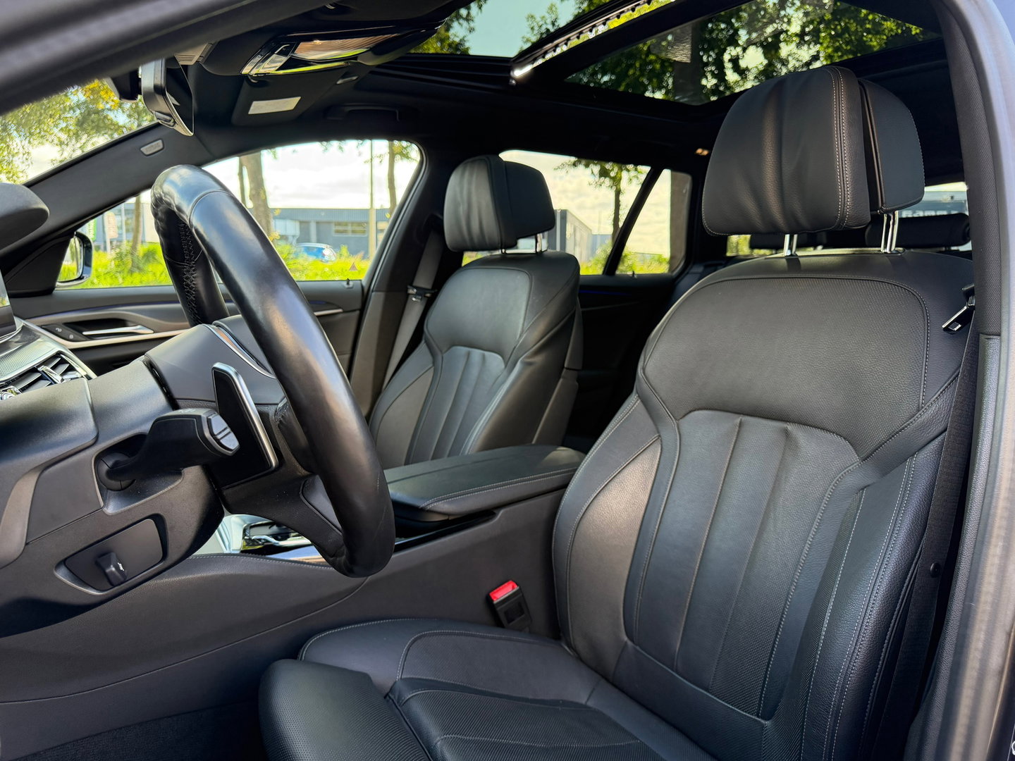 BMW 5 Serie Touring 520i High Exe M-Sport Pano|Leder|Memory|ACC|Carplay|Laser-lights|Camera