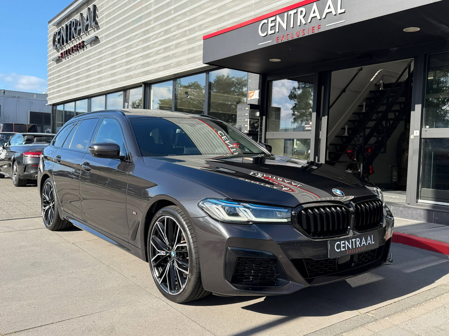 BMW 5 Serie Touring 520i High Exe M-Sport Pano|Leder|Memory|ACC|Carplay|Laser-lights|Camera