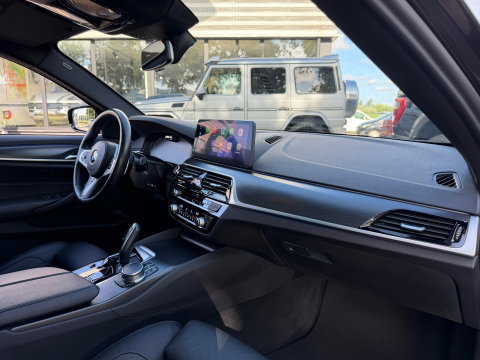 BMW 5 Serie Touring 520i High Exe M-Sport Pano|Leder|Memory|ACC|Carplay|Laser-lights|Camera
