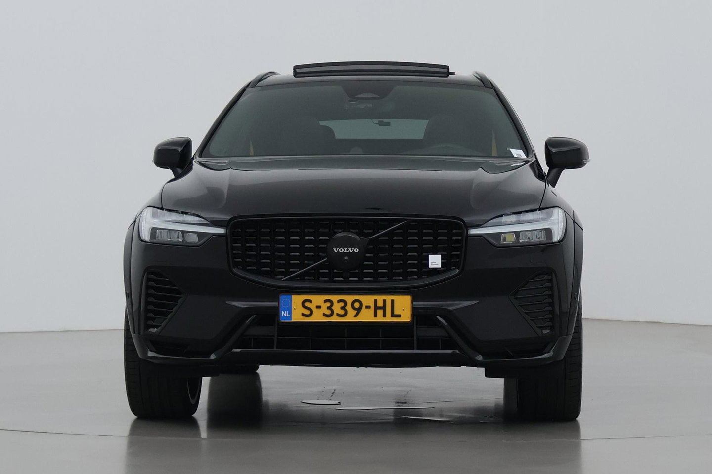 Volvo XC60 T8 Plug-in-hybrid Polestar Engineered | ACC | Bowers&Wilkins | 22 Inch | Trekhaak | Head-Up | Panoramadak