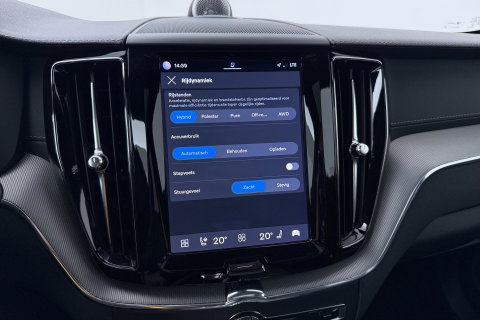Volvo XC60 T8 Plug-in-hybrid Polestar Engineered | ACC | Bowers&Wilkins | 22 Inch | Trekhaak | Head-Up | Panoramadak