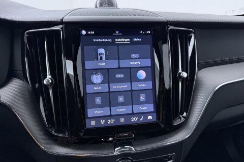 Volvo XC60 T8 Plug-in-hybrid Polestar Engineered | ACC | Bowers&Wilkins | 22 Inch | Trekhaak | Head-Up | Panoramadak