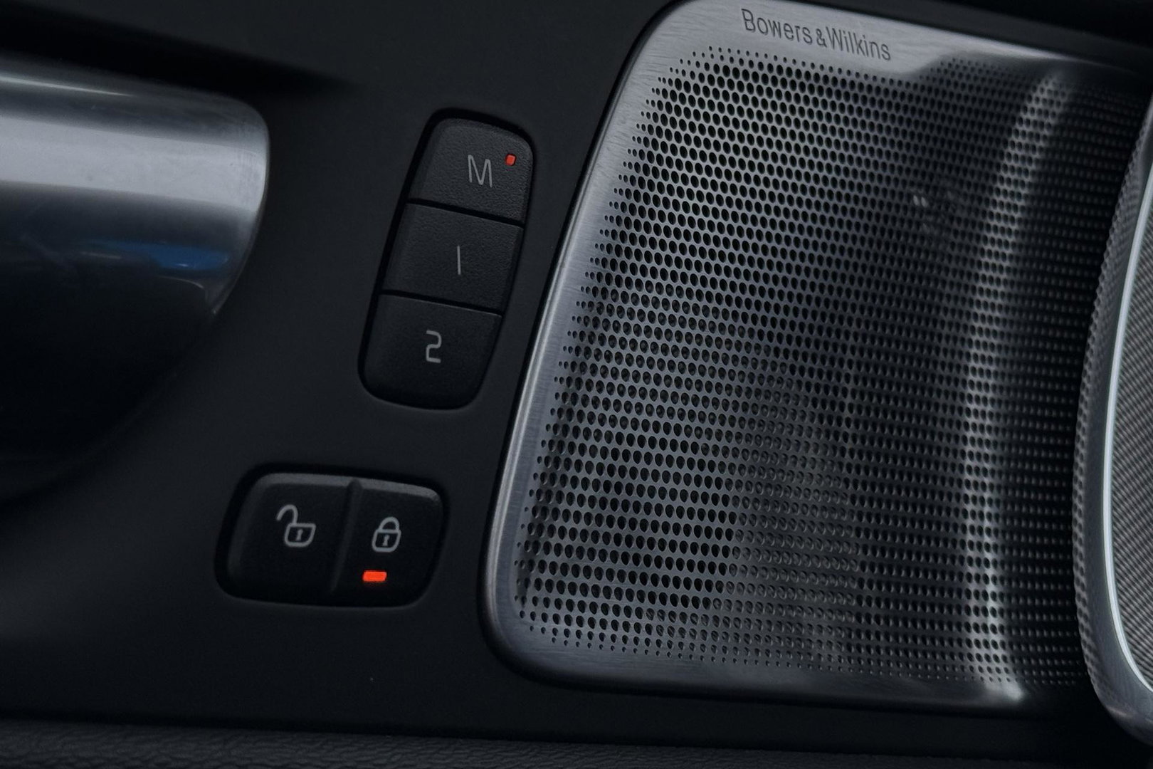 Volvo XC60 T8 Plug-in-hybrid Polestar Engineered | ACC | Bowers&Wilkins | 22 Inch | Trekhaak | Head-Up | Panoramadak