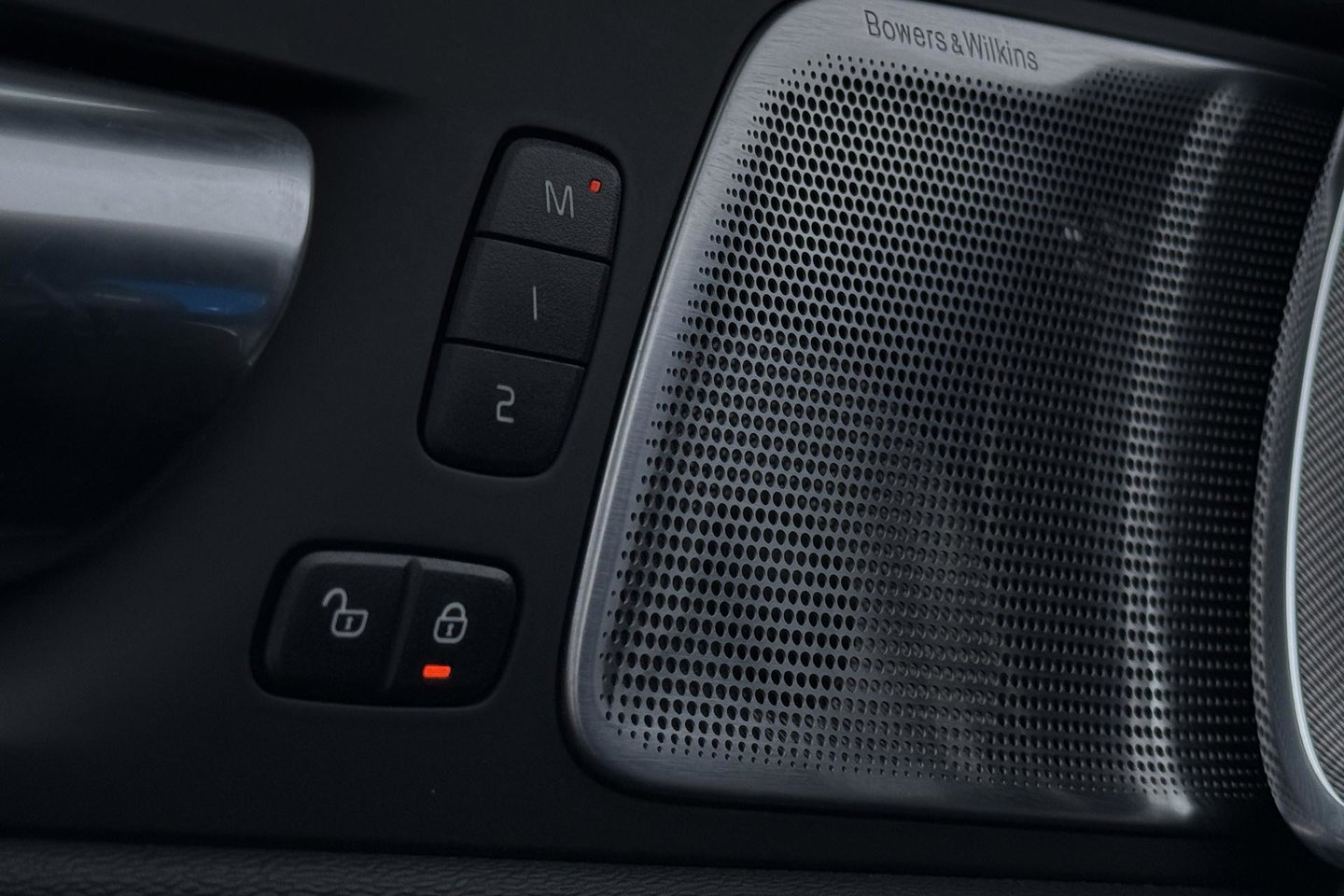 Volvo XC60 T8 Plug-in-hybrid Polestar Engineered | ACC | Bowers&Wilkins | 22 Inch | Trekhaak | Head-Up | Panoramadak