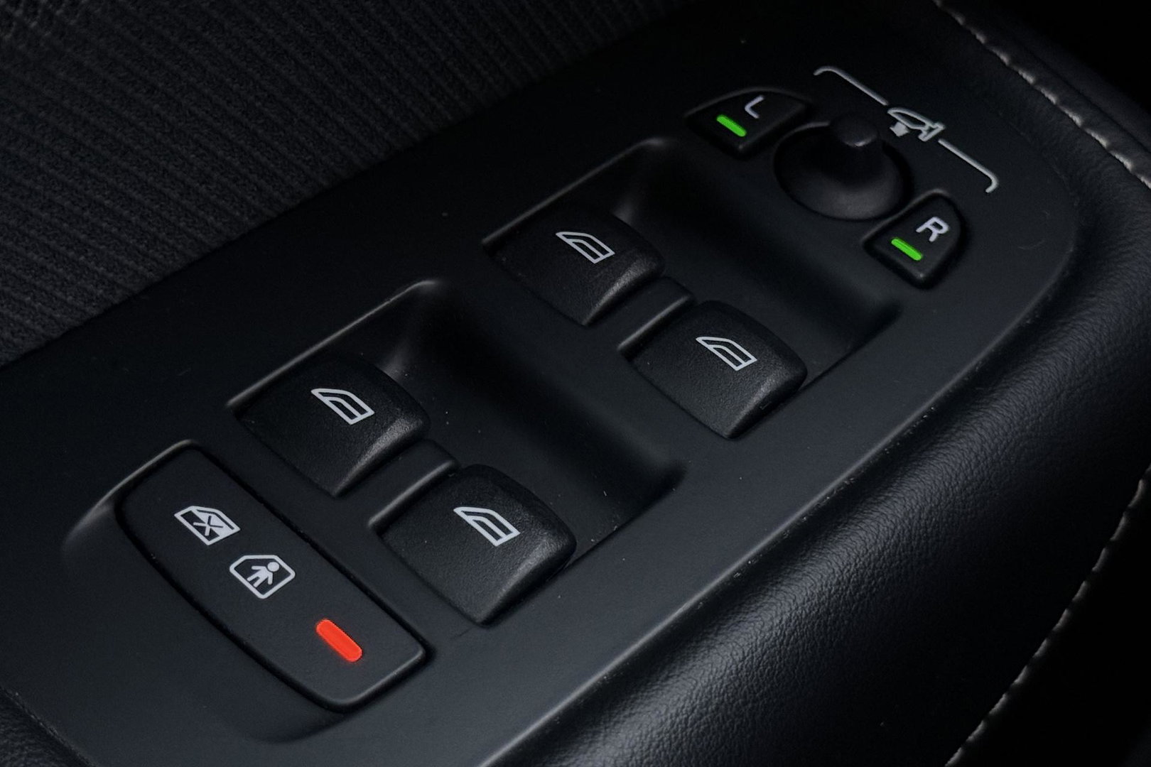 Volvo XC60 T8 Plug-in-hybrid Polestar Engineered | ACC | Bowers&Wilkins | 22 Inch | Trekhaak | Head-Up | Panoramadak