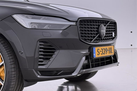 Volvo XC60 T8 Plug-in-hybrid Polestar Engineered | ACC | Bowers&Wilkins | 22 Inch | Trekhaak | Head-Up | Panoramadak